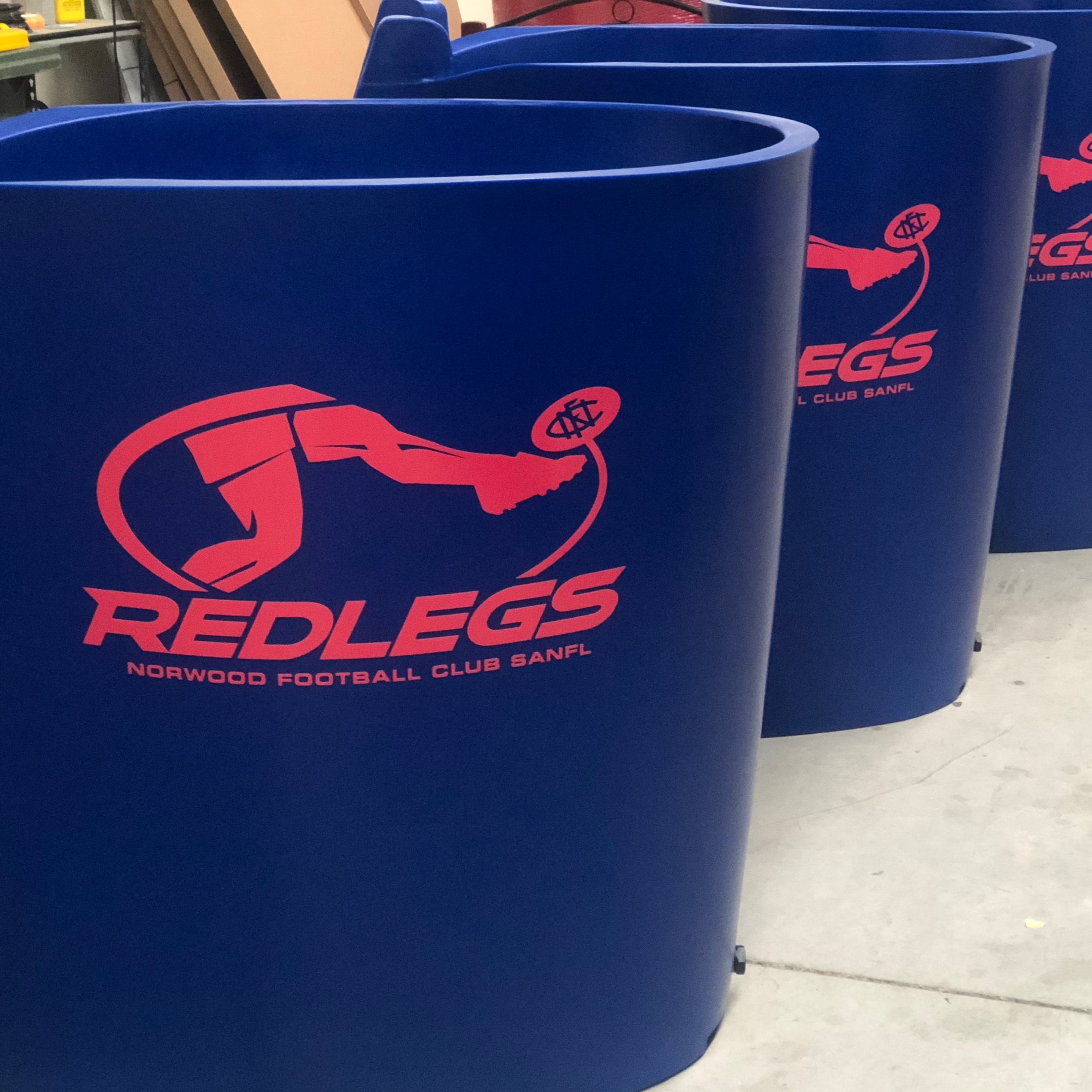 Recovery Bath Compact - Pride on the Line Ice Bath